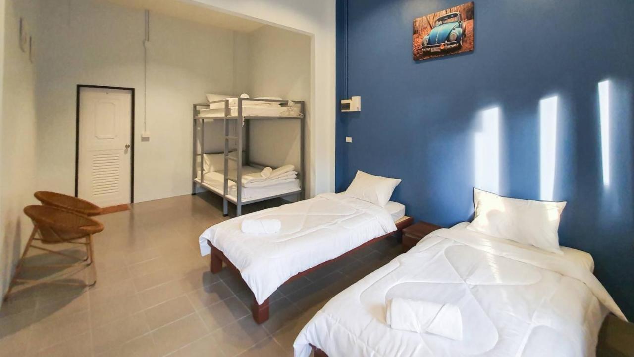 We Hostel Khaolak خاو لاك المظهر الخارجي الصورة